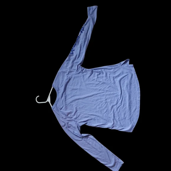 Under Armour Women's Long Sleeve Tee - Light Blue - Picture 12 of 12